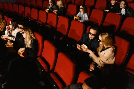 Overzicht van nieuwe films met legale streamingopties en bioscoopinformatie voor Nederlandse kijkers