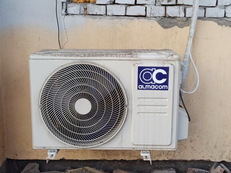 Split airco uitgelegd: zo werkt het systeem echt bij hitte